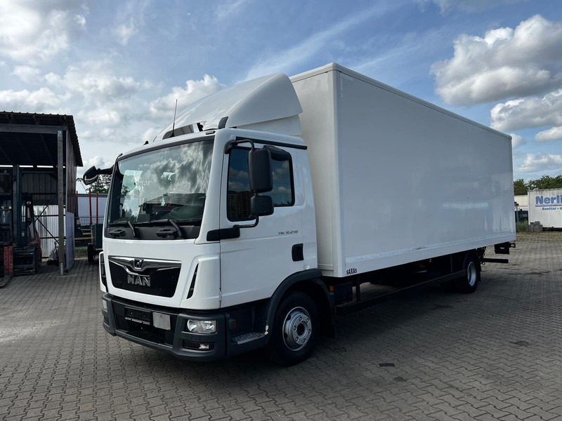 Camión caja cerrada MAN TGL 12.250: foto 1
