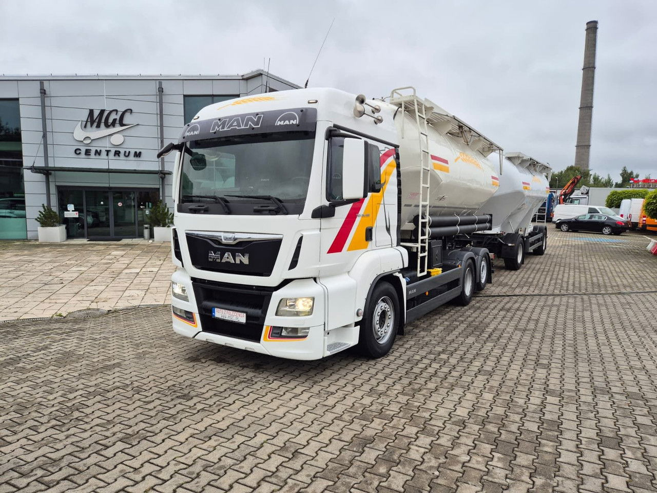MAN TGS 26.480 Spritzer / 1 Owner /for transporting bulk materials - Camión: foto 5 MAN TGS 26.480 Spritzer / 1 Owner /for transporting bulk materials - Camión: foto 5
