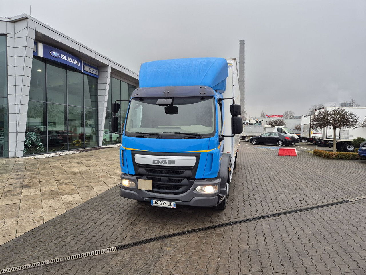 DAF LF 220 - Camión caja cerrada: foto 3 DAF LF 220 - Camión caja cerrada: foto 3