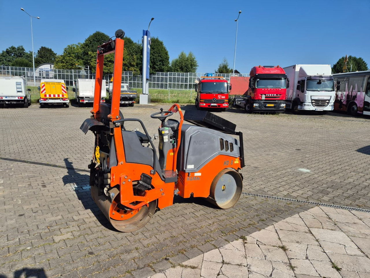 Hamm HD 8 VV / Vibratory / LOW MTH / Works Great - Rodillo: foto 1 Hamm HD 8 VV / Vibratory / LOW MTH / Works Great - Rodillo: foto 1