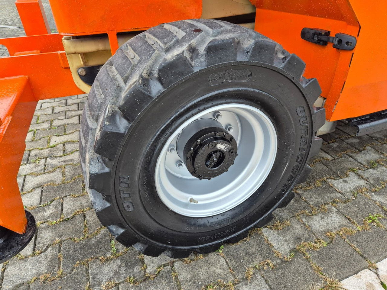 Arrendamiento de  JLG 3394RT / 4X4 / 1 Owner JLG 3394RT / 4X4 / 1 Owner: foto 17