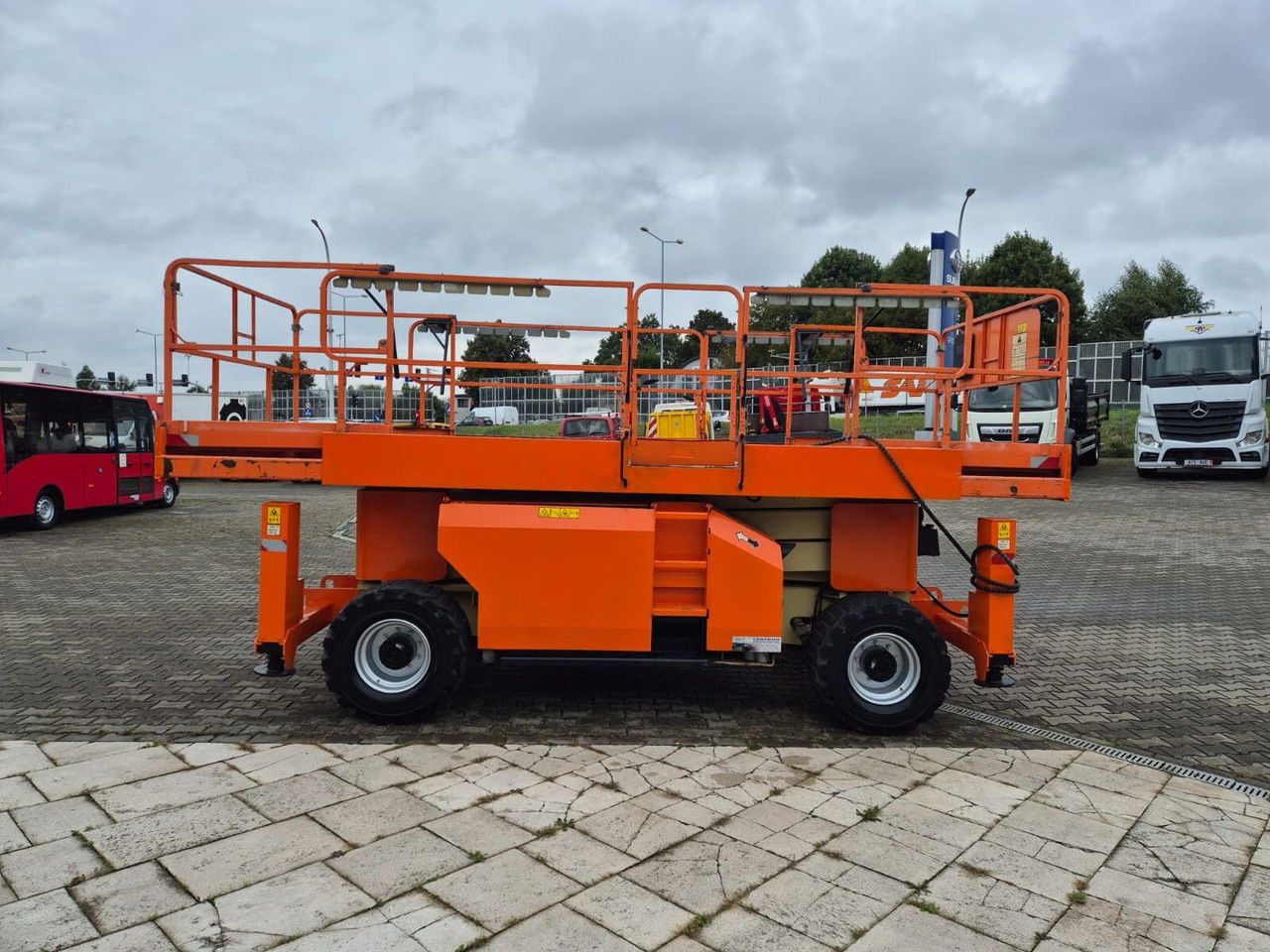 Arrendamiento de  JLG 3394RT / 4X4 / 1 Owner JLG 3394RT / 4X4 / 1 Owner: foto 23
