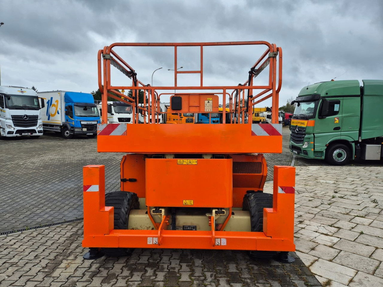 Arrendamiento de  JLG 3394RT / 4X4 / 1 Owner JLG 3394RT / 4X4 / 1 Owner: foto 9
