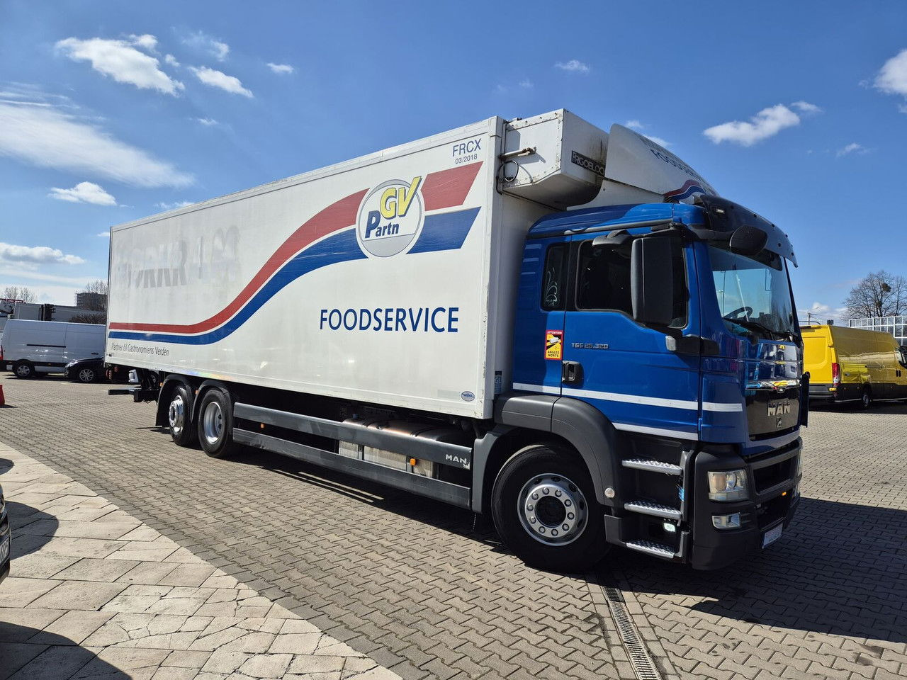 MAN TGS 26.320 24 EP / Technical warranty All Europe Frigoblock/ - Camión frigorífico: foto 3 MAN TGS 26.320 24 EP / Technical warranty All Europe Frigoblock/ - Camión frigorífico: foto 3