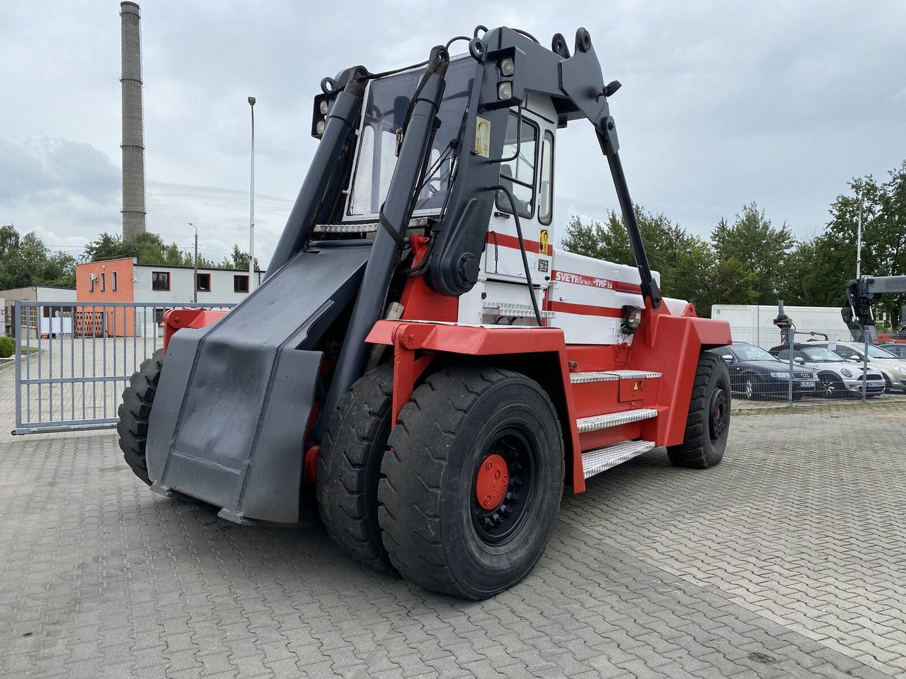 Svetruck TMF 12/9 HB - Reach stacker: foto 4 Svetruck TMF 12/9 HB - Reach stacker: foto 4