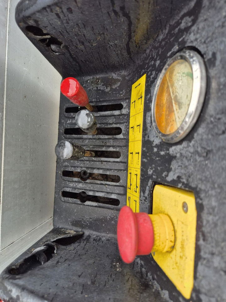 Arrendamiento de Volvo FM 330 Webasto / HDS Hiab / 1 Owner Volvo FM 330 Webasto / HDS Hiab / 1 Owner Volvo FM 330 Webasto / HDS Hiab / 1 Owner Volvo FM 330 Webasto / HDS Hiab / 1 Owner: foto 29