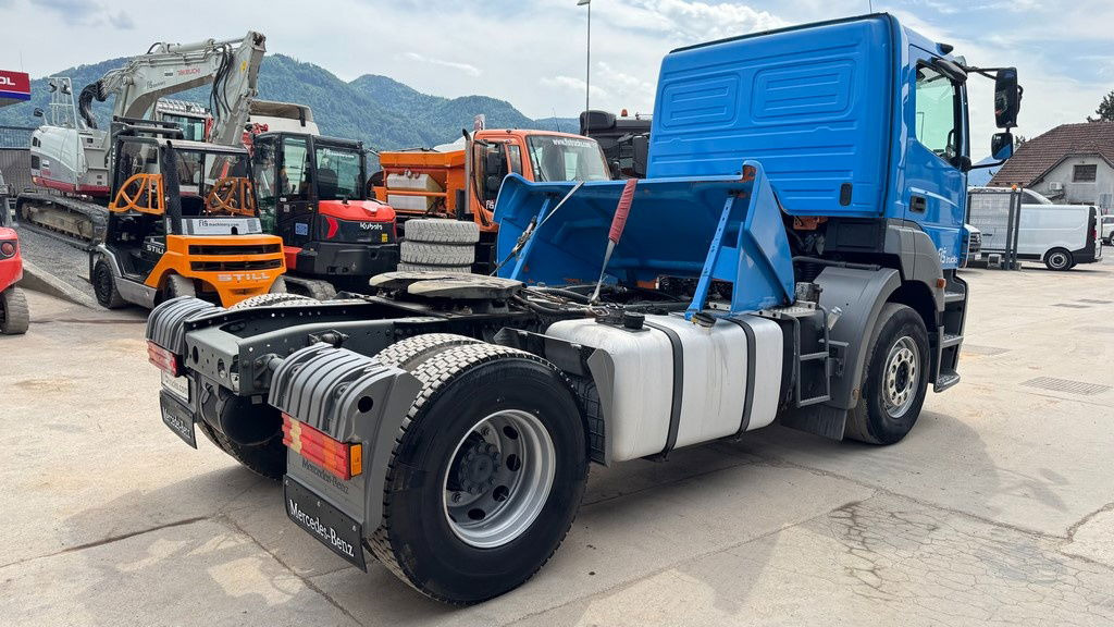 Mercedes-Benz Axor 1840 LS 4x2 tipper hydraulics - Cabeza tractora: foto 5 Mercedes-Benz Axor 1840 LS 4x2 tipper hydraulics - Cabeza tractora: foto 5