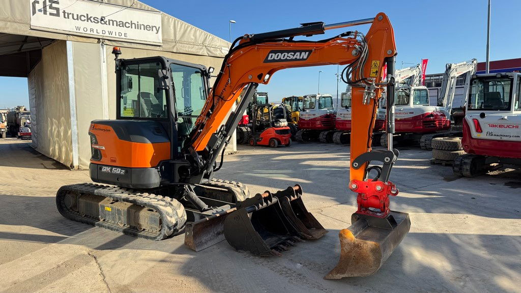 Doosan DX50Z-7 - Powertilt - 2022 Year - 330 Working Hours - Miniexcavadora: foto 5 Doosan DX50Z-7 - Powertilt - 2022 Year - 330 Working Hours - Miniexcavadora: foto 5
