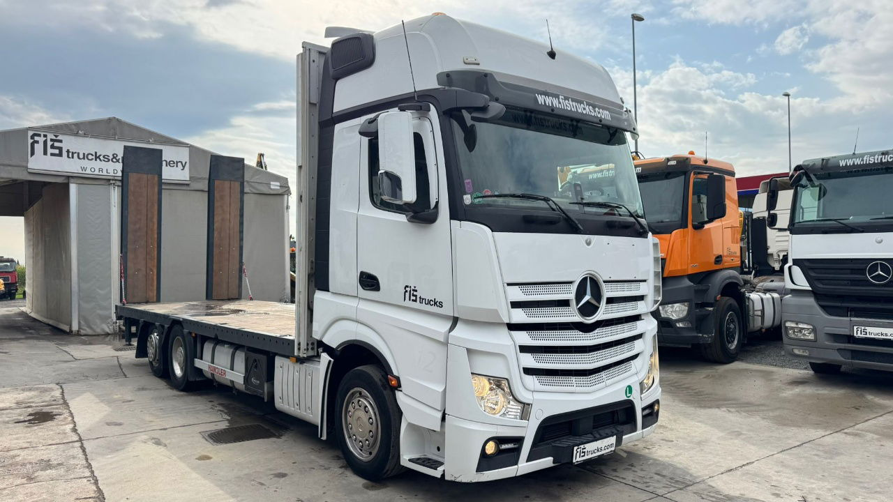 Mercedes-Benz Actros 2545 6x2 transporter - steering axle - 7.8M - Camión portavehículos: foto 3 Mercedes-Benz Actros 2545 6x2 transporter - steering axle - 7.8M - Camión portavehículos: foto 3