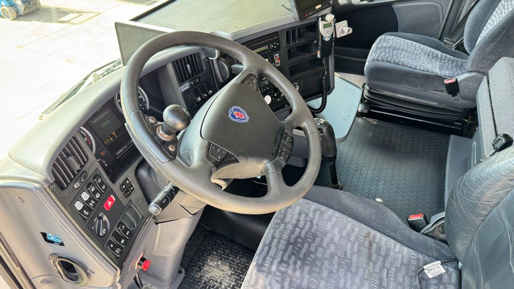 Arrendamiento de  Scania R400 6x4 abroll tipper + plato Scania R400 6x4 abroll tipper + plato: foto 26
