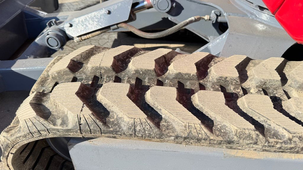 Takeuchi TB230 - 2019 Year - 2435 Hours - 2X Buckets - NEW Tracks - Miniexcavadora: foto 4 Takeuchi TB230 - 2019 Year - 2435 Hours - 2X Buckets - NEW Tracks - Miniexcavadora: foto 4