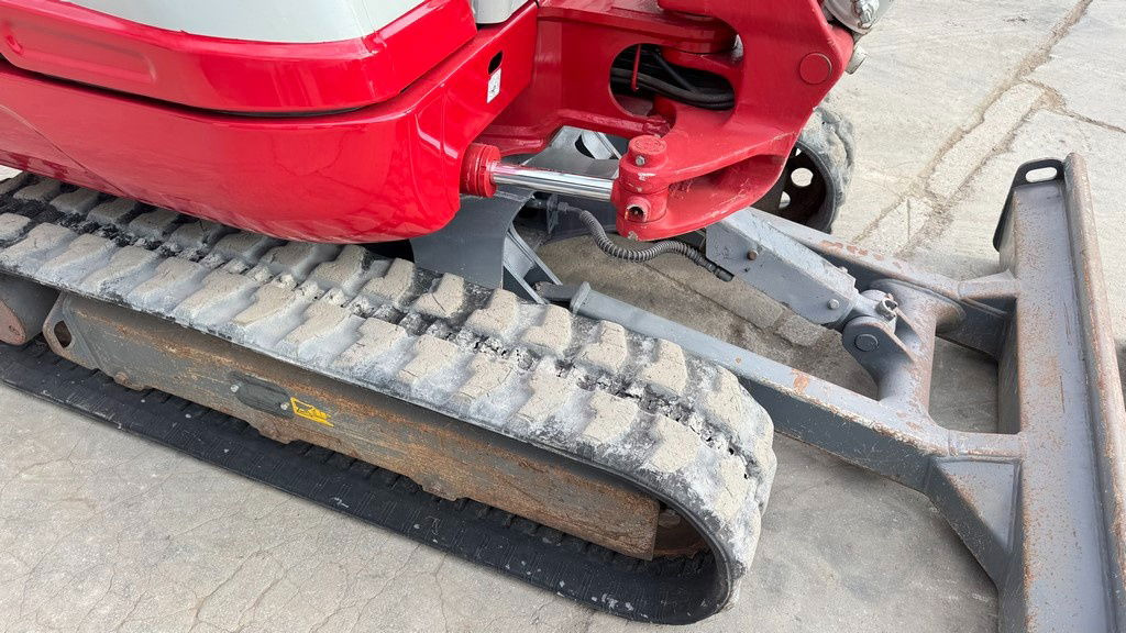 Miniexcavadora Takeuchi TB230 - Powertilt - 3X Buckets - 2021 Year - TOP: foto 6 Miniexcavadora Takeuchi TB230 - Powertilt - 3X Buckets - 2021 Year - TOP: foto 6