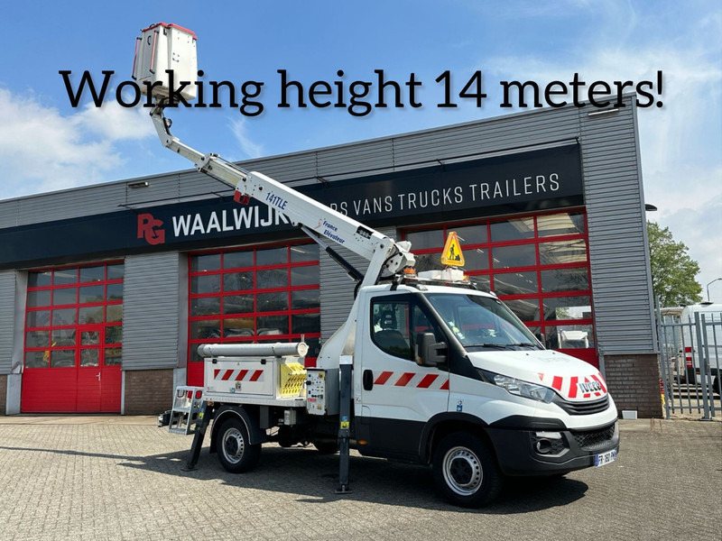 Iveco Daily 35S14 APK 10-07-2026 Nederlands Kenteken 14 meter, 4x stamped, 413 working hours - Furgoneta: foto 1 Iveco Daily 35S14 APK 10-07-2026 Nederlands Kenteken 14 meter, 4x stamped, 413 working hours - Furgoneta: foto 1