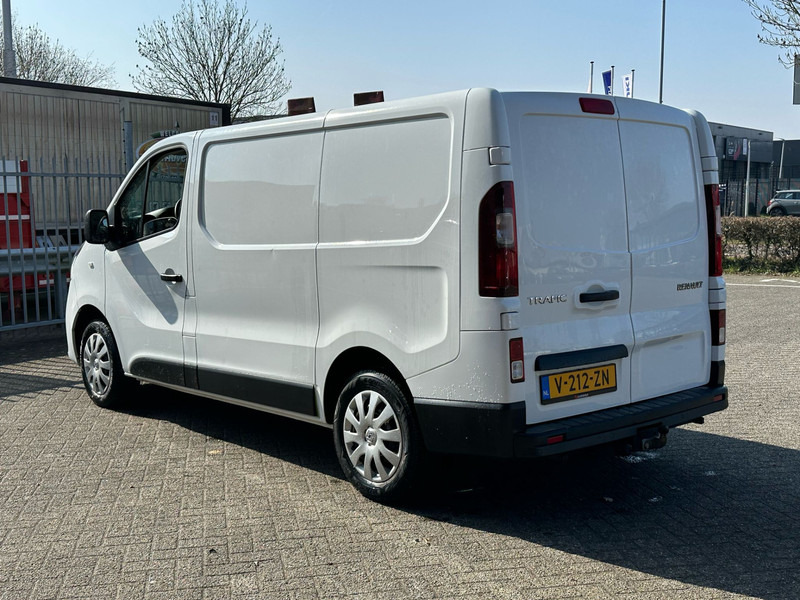 Renault Trafic 1.6 dCi T27 - Furgoneta pequeña: foto 4 Renault Trafic 1.6 dCi T27 - Furgoneta pequeña: foto 4