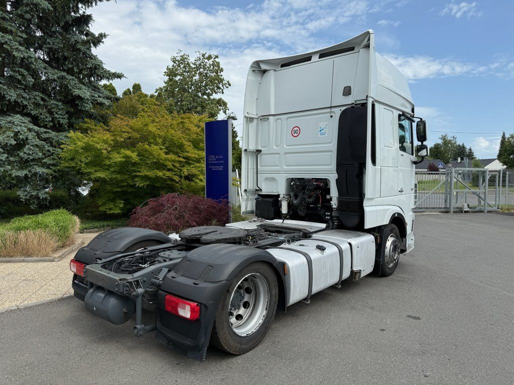 DAF XF480 EURO 6 MEGA/lowdeck - Cabeza tractora: foto 4 DAF XF480 EURO 6 MEGA/lowdeck - Cabeza tractora: foto 4