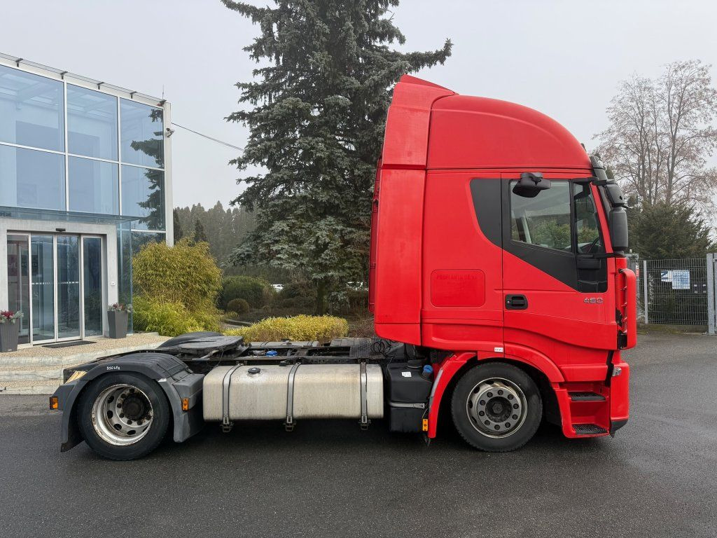 Iveco Stralis 460 EURO 5 MEGA/lowdeck - Cabeza tractora: foto 3 Iveco Stralis 460 EURO 5 MEGA/lowdeck - Cabeza tractora: foto 3