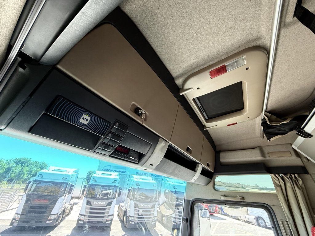 Cabeza tractora MAN TGX18.500 EURO 6 MEGA/lowdeck: foto 14 Cabeza tractora MAN TGX18.500 EURO 6 MEGA/lowdeck: foto 14