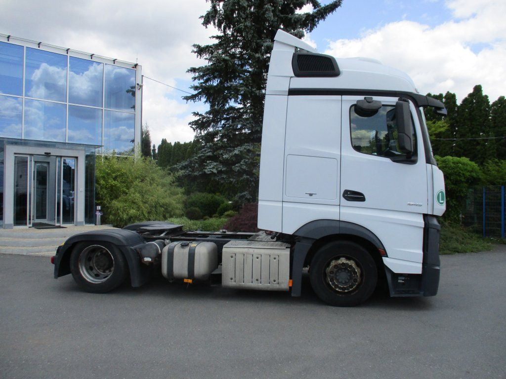 Mercedes-Benz 1845 Actros EURO 6 MEGA/lowdeck - Cabeza tractora: foto 3 Mercedes-Benz 1845 Actros EURO 6 MEGA/lowdeck - Cabeza tractora: foto 3