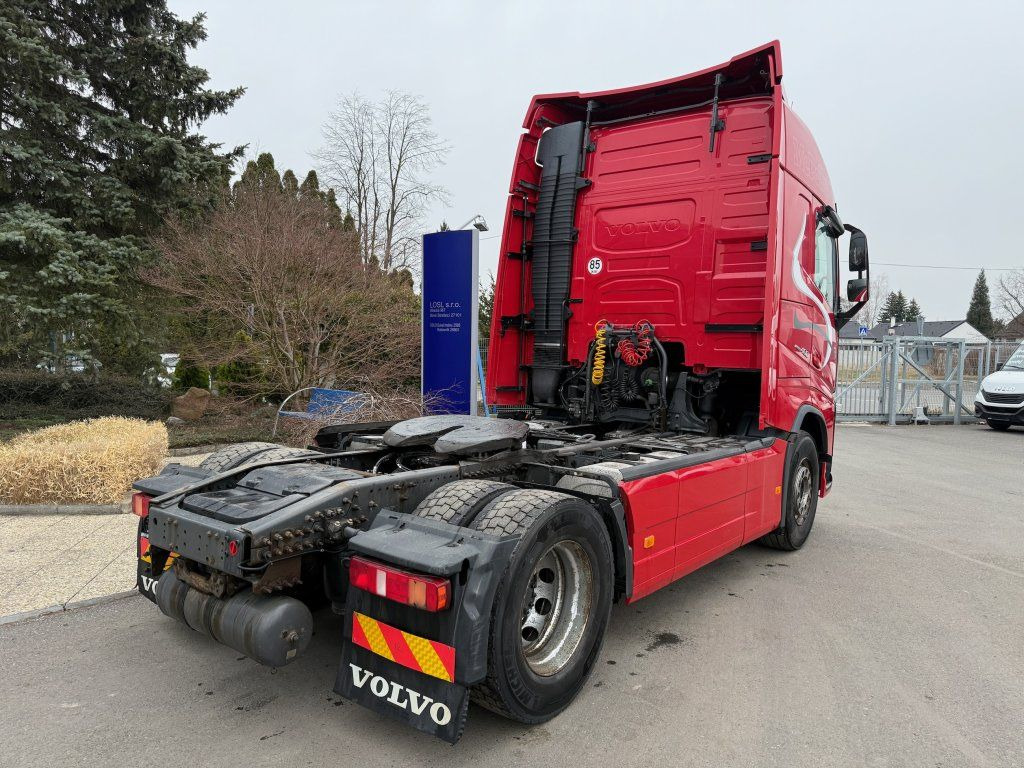 Volvo FH460 EURO 6 - Cabeza tractora: foto 4 Volvo FH460 EURO 6 - Cabeza tractora: foto 4