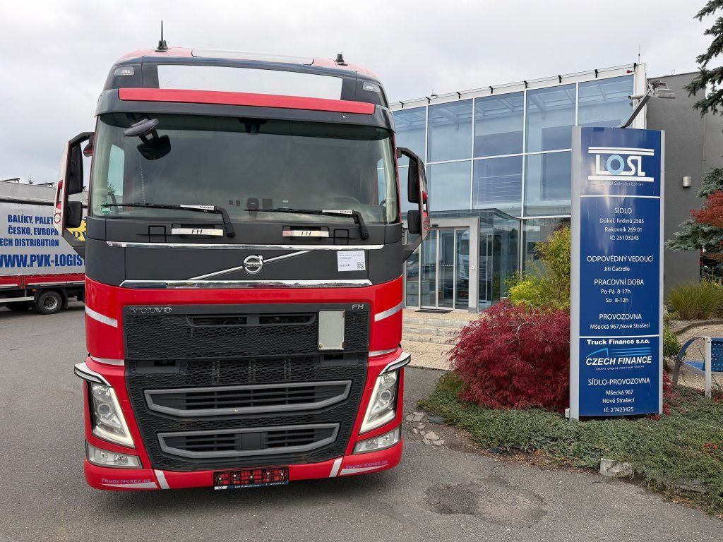 Volvo FH500 EURO 6 MEGA/lowdeck NEW TACHO - Cabeza tractora: foto 2 Volvo FH500 EURO 6 MEGA/lowdeck NEW TACHO - Cabeza tractora: foto 2