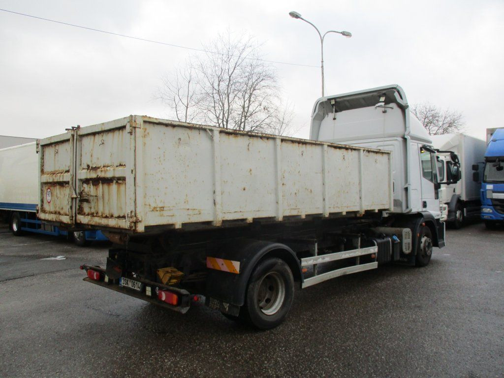 Iveco 140E22 - Camión multibasculante: foto 2 Iveco 140E22 - Camión multibasculante: foto 2