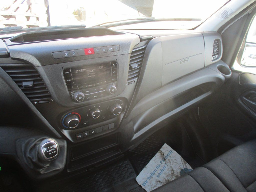 Furgoneta caja cerrada Iveco 35C16 Daily,2.3L Palfinger: foto 15