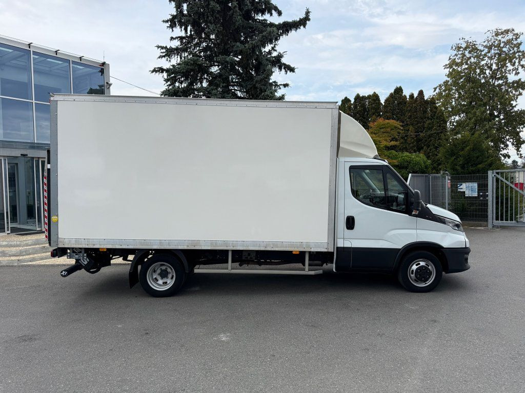 Iveco 35C16 Daily - Furgoneta caja cerrada: foto 3 Iveco 35C16 Daily - Furgoneta caja cerrada: foto 3