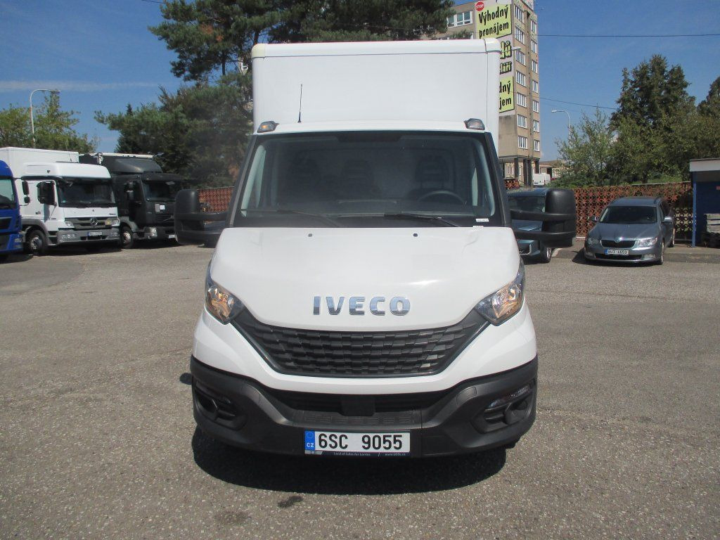 Iveco 35C16 Daily EURO 6 - Furgoneta caja cerrada: foto 2 Iveco 35C16 Daily EURO 6 - Furgoneta caja cerrada: foto 2