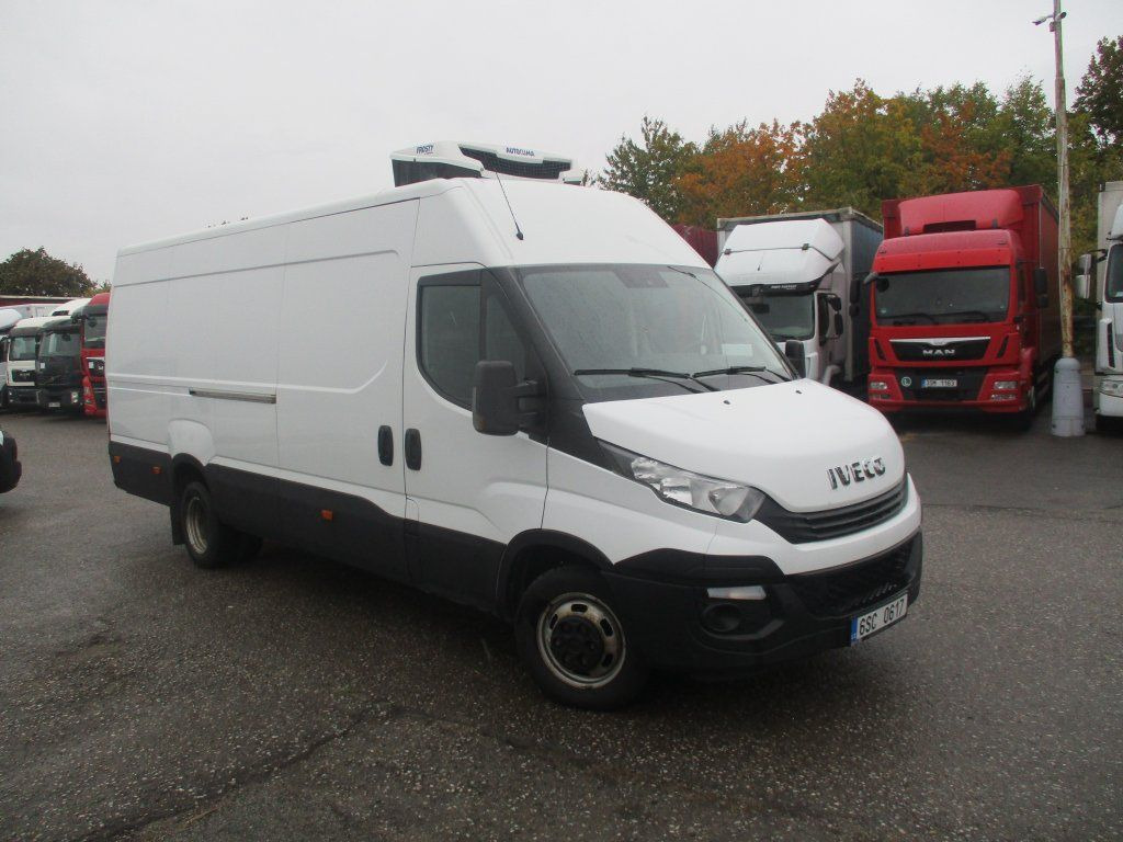 Iveco Daily 35C16 - Furgoneta frigorifica: foto 2 Iveco Daily 35C16 - Furgoneta frigorifica: foto 2