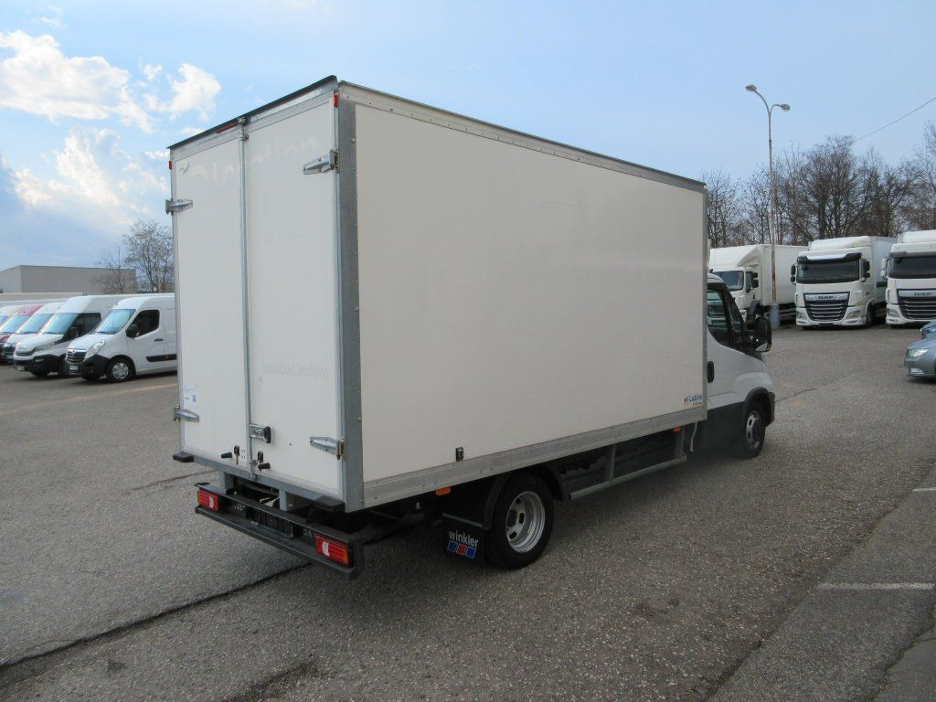 Iveco Daily 35C16 Iveco Daily 35C16 - Furgoneta caja cerrada: foto 3 Iveco Daily 35C16 Iveco Daily 35C16 - Furgoneta caja cerrada: foto 3