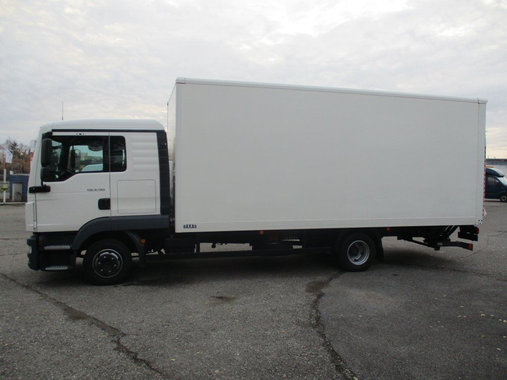 Furgoneta caja cerrada MAN TGL 8.190: foto 11