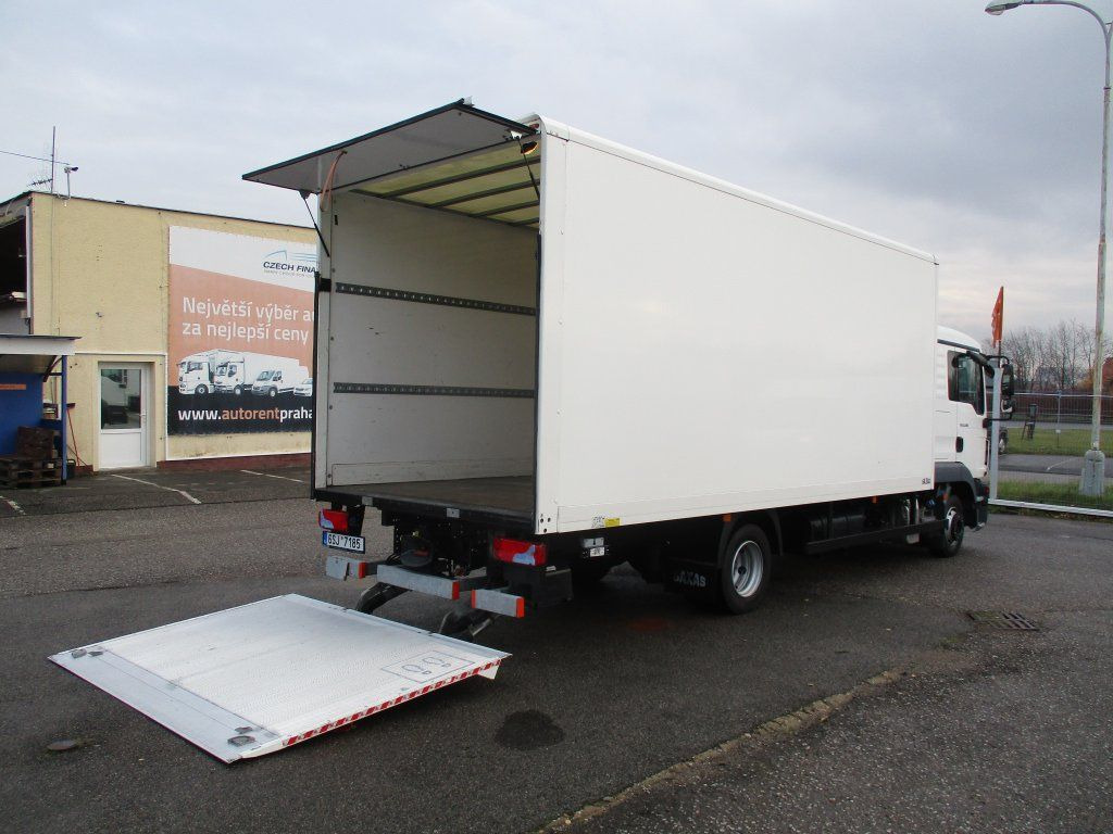 Camión caja cerrada MAN TGL 8.190: foto 9 Camión caja cerrada MAN TGL 8.190: foto 9