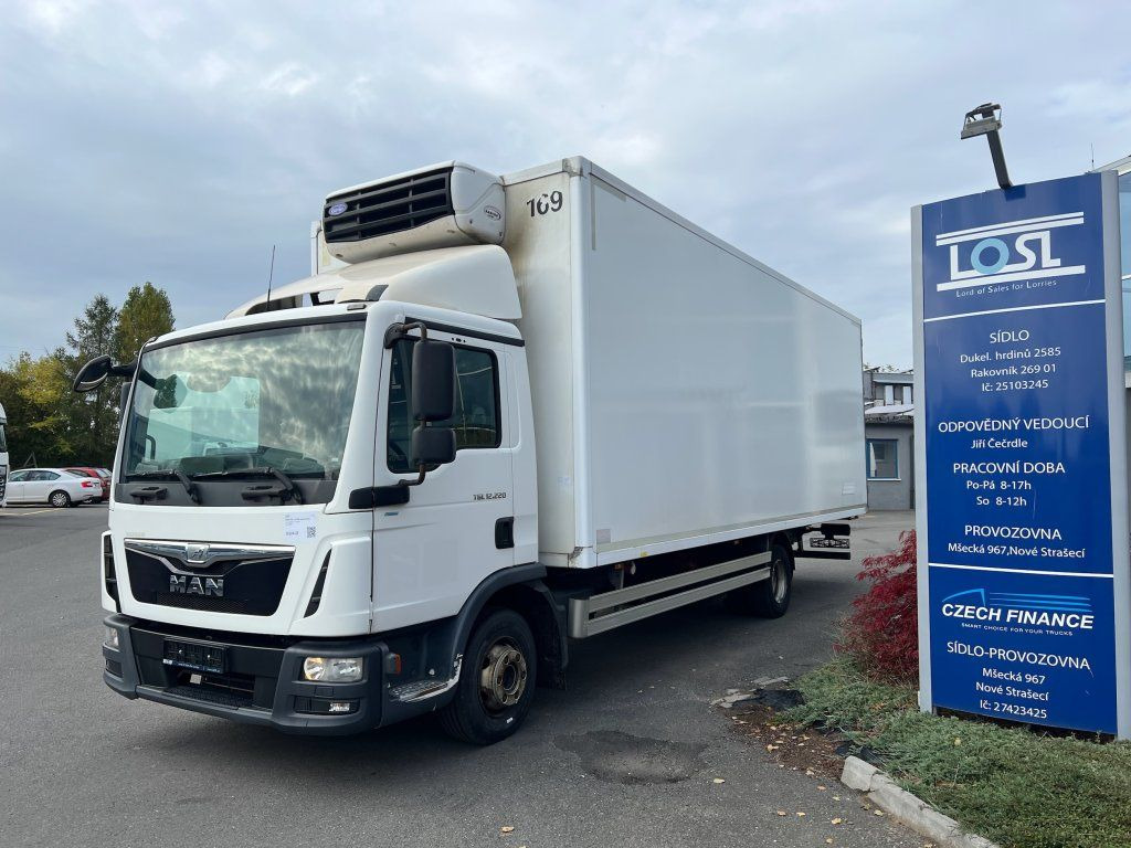 MAN TGL12.220 EURO 6 Carrier Xarios 600 - Camión frigorífico: foto 1 MAN TGL12.220 EURO 6 Carrier Xarios 600 - Camión frigorífico: foto 1