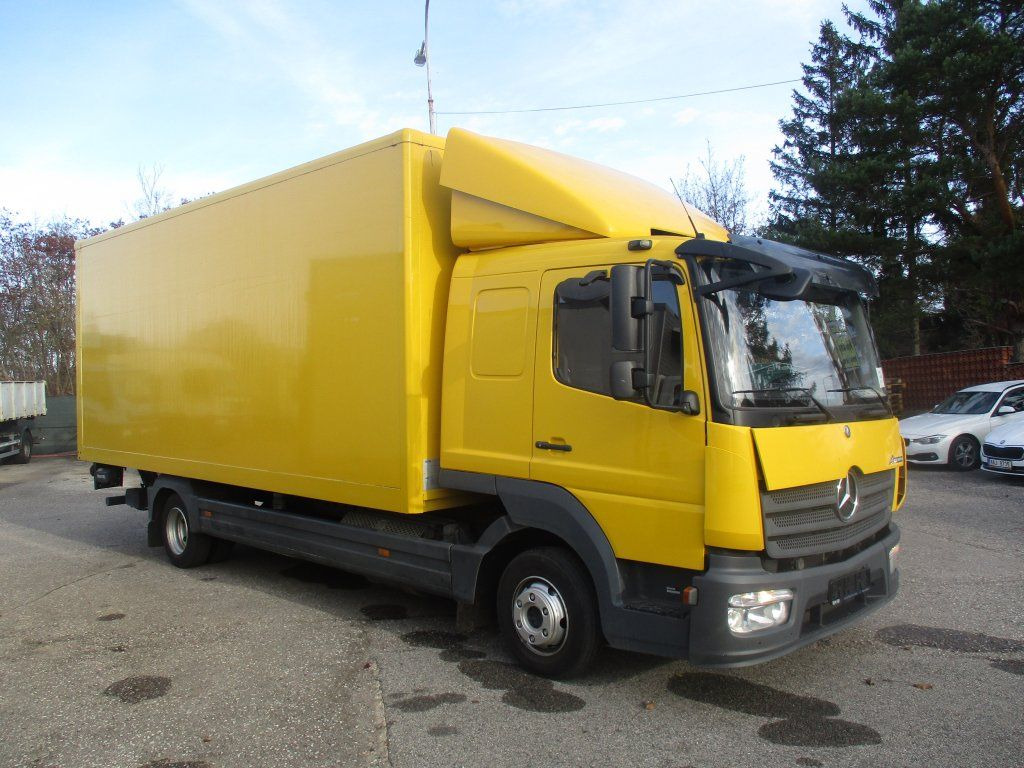 Mercedes-Benz Atego 210, Liege - Furgoneta caja cerrada: foto 2 Mercedes-Benz Atego 210, Liege - Furgoneta caja cerrada: foto 2