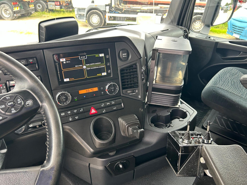 Arrendamiento de Mercedes-Benz Arocs 3253 | Joab L 24 ton 5750 mm | TULOSSA Mercedes-Benz Arocs 3253 | Joab L 24 ton 5750 mm | TULOSSA: foto 14