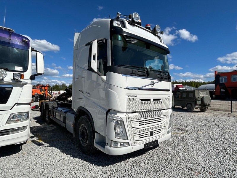 Volvo FH 540 | 6x4 | HIAB 21 | NOSTOTELI | TULOSSA - Camión multibasculante: foto 3 Volvo FH 540 | 6x4 | HIAB 21 | NOSTOTELI | TULOSSA - Camión multibasculante: foto 3
