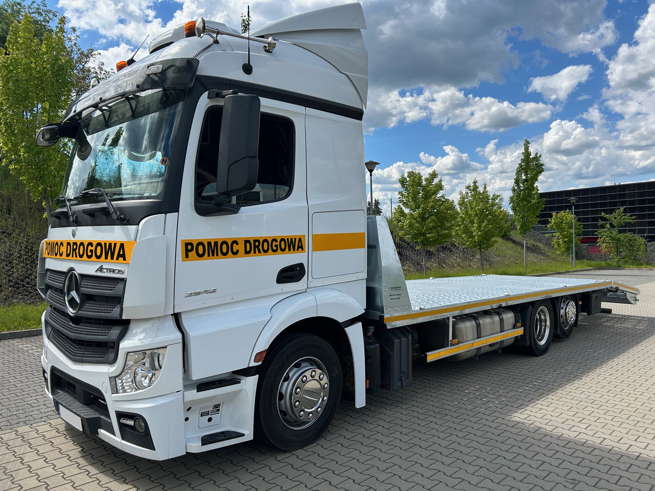 MERCEDES-BENZ Actros 2542 / 2019 / NEW Galvanized tow truck 2025 /9.5m - Camión portavehículos: foto 1 MERCEDES-BENZ Actros 2542 / 2019 / NEW Galvanized tow truck 2025 /9.5m - Camión portavehículos: foto 1