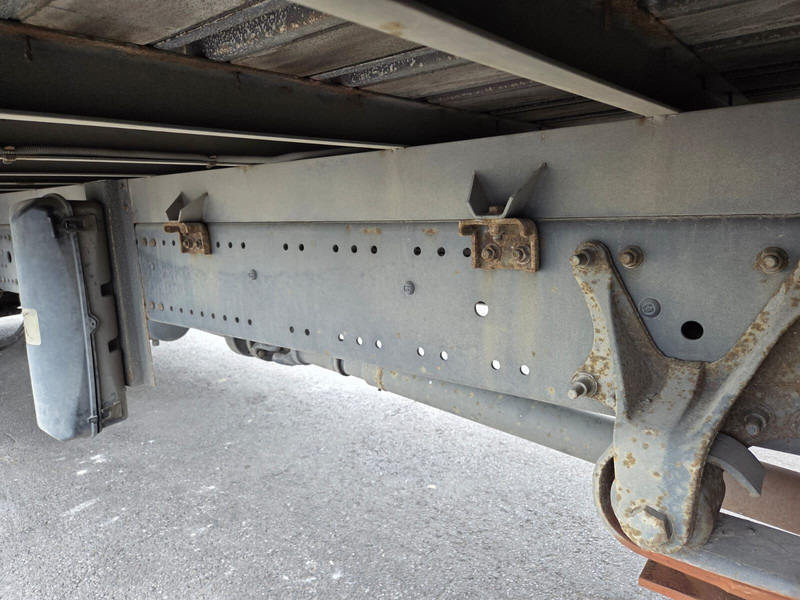 Mercedes-Benz Axor 1829 - full steel/lames - Camión lona: foto 3 Mercedes-Benz Axor 1829 - full steel/lames - Camión lona: foto 3