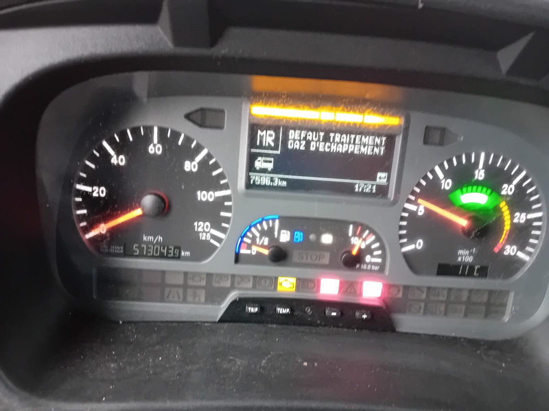 Mercedes-Benz Axor 1833 - Camión frigorífico: foto 5 Mercedes-Benz Axor 1833 - Camión frigorífico: foto 5