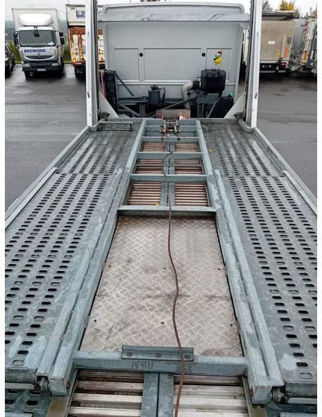 Mercedes-Benz Econic 1833 - Grua de remolque autos: foto 4 Mercedes-Benz Econic 1833 - Grua de remolque autos: foto 4