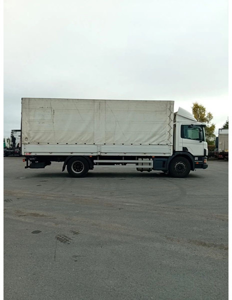 Scania 94.220 D - manual gearbox - top condition - Camión lona: foto 4 Scania 94.220 D - manual gearbox - top condition - Camión lona: foto 4