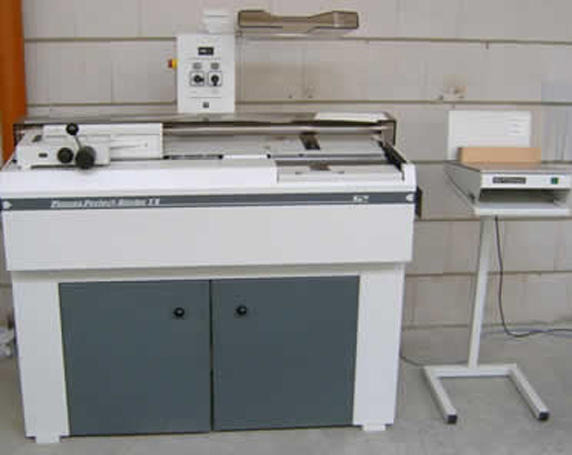 Planax Perfect Binder F II Cold Glue Binding Machine - Encuadernadora: foto 1 Planax Perfect Binder F II Cold Glue Binding Machine - Encuadernadora: foto 1