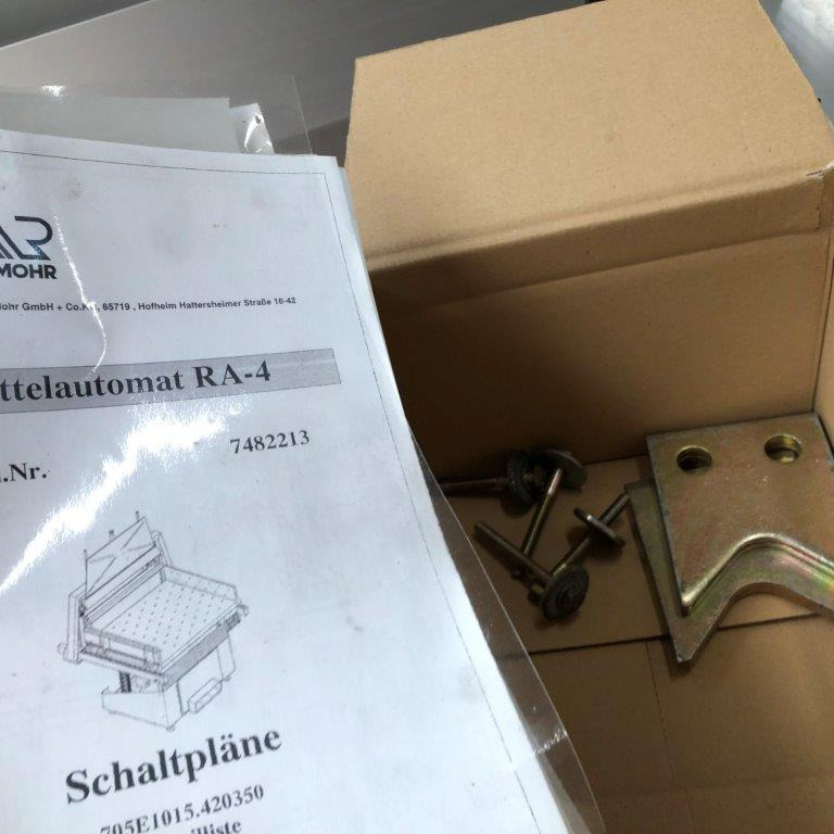 Polar Automatic Jogger RA 4 with Air Discharge Roller - Máquina de impresión: foto 3 Polar Automatic Jogger RA 4 with Air Discharge Roller - Máquina de impresión: foto 3