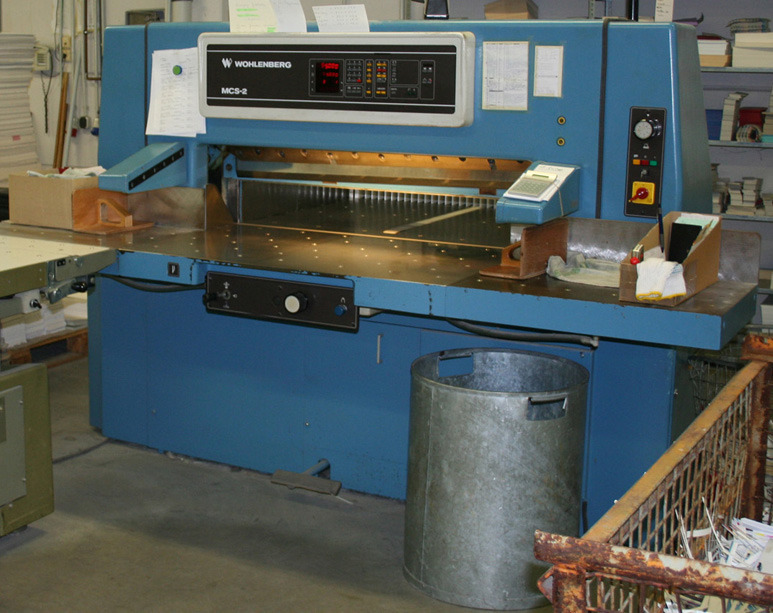 Wohlenberg 115 MCS-2 cutting machine - Máquina cortadora de papel: foto 1 Wohlenberg 115 MCS-2 cutting machine - Máquina cortadora de papel: foto 1