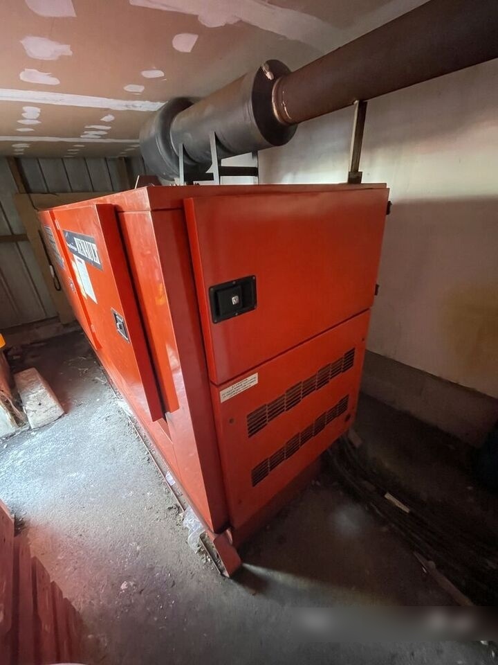 Renault 220 kVa - Generador industriale: foto 3 Renault 220 kVa - Generador industriale: foto 3