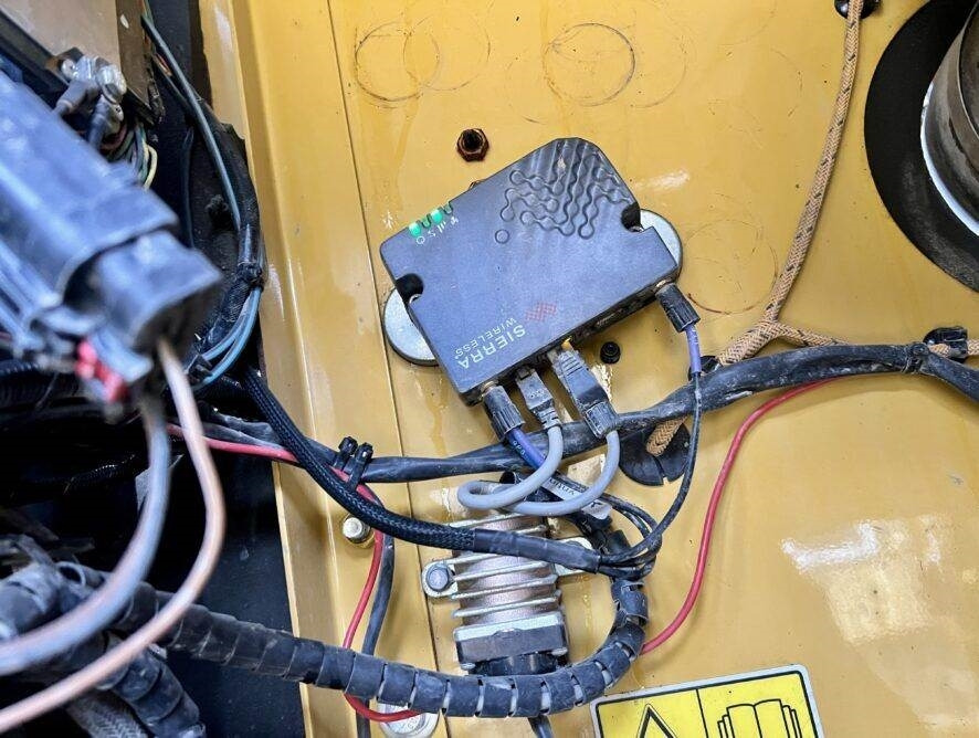 Excavadora de cadenas CAT 320 07A Trimble 3D automat: foto 12