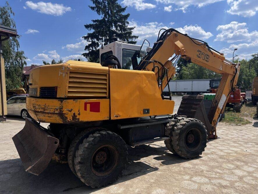Liebherr A316  - Excavadora de ruedas: foto 5 Liebherr A316  - Excavadora de ruedas: foto 5