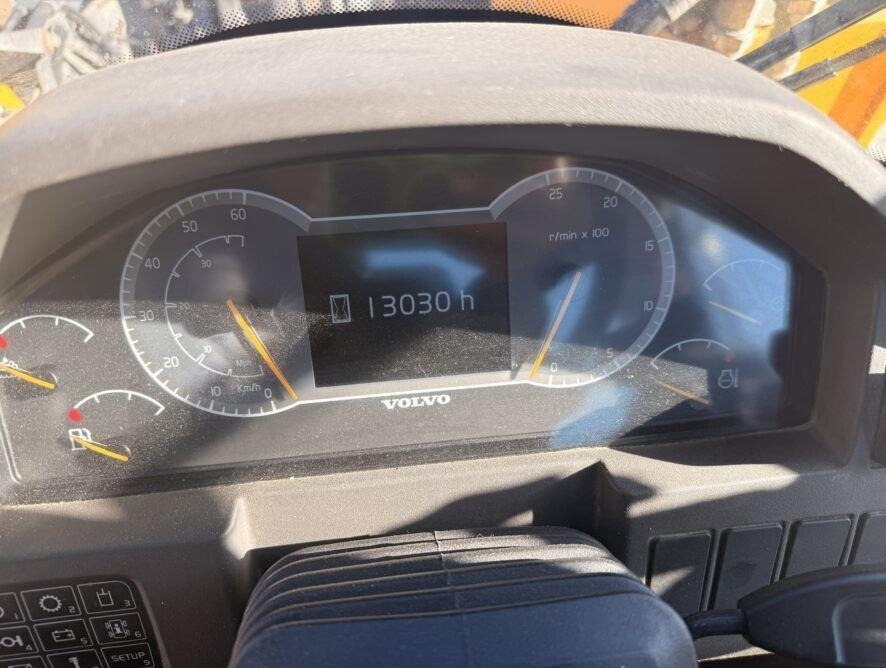 Volvo L110H  - Cargadora de ruedas: foto 3 Volvo L110H  - Cargadora de ruedas: foto 3