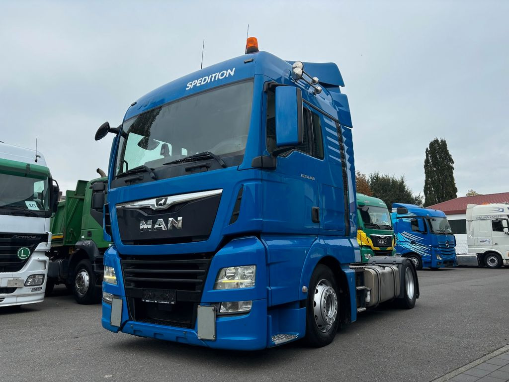 MAN TGX 18.460 MEGA/2Tanks/Ratarder/NAVI MAN TGX 18.460 HUBSATTELKUPPLUNG - Cabeza tractora: foto 1 MAN TGX 18.460 MEGA/2Tanks/Ratarder/NAVI MAN TGX 18.460 HUBSATTELKUPPLUNG - Cabeza tractora: foto 1