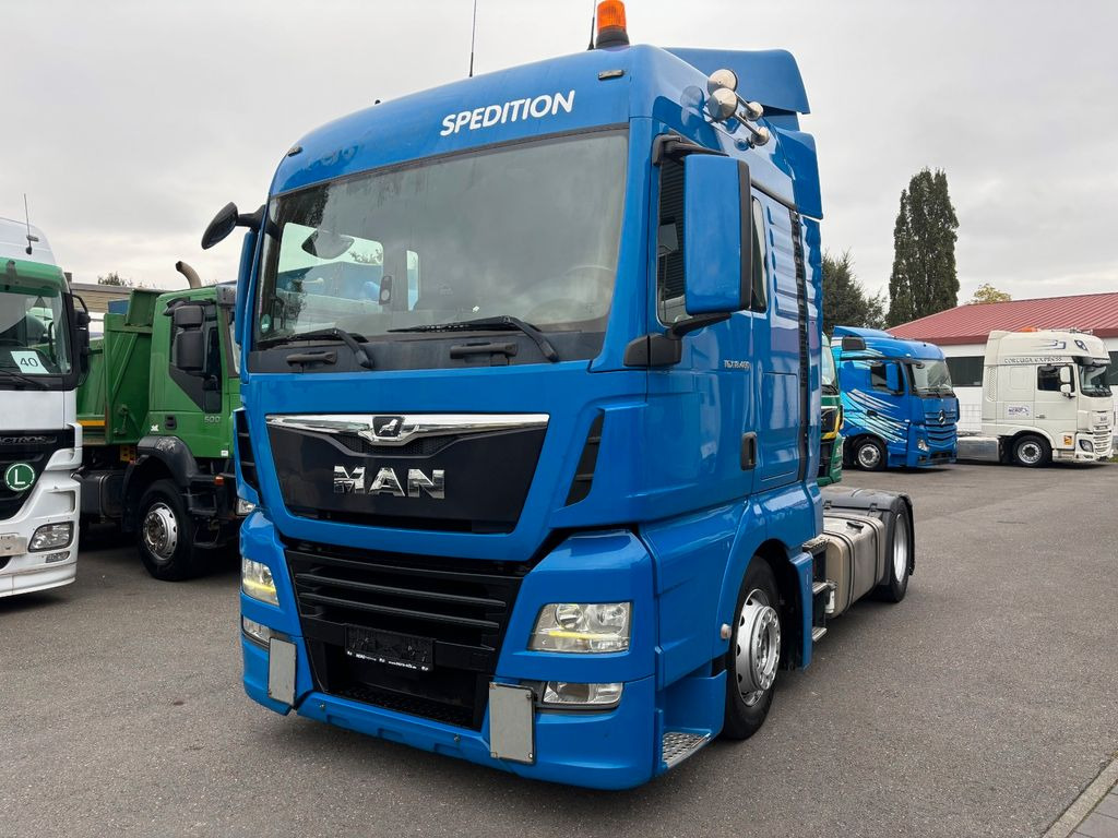 MAN TGX 18.460 MEGA/2Tanks/Ratarder/NAVI MAN TGX 18.460 HUBSATTELKUPPLUNG - Cabeza tractora: foto 2 MAN TGX 18.460 MEGA/2Tanks/Ratarder/NAVI MAN TGX 18.460 HUBSATTELKUPPLUNG - Cabeza tractora: foto 2